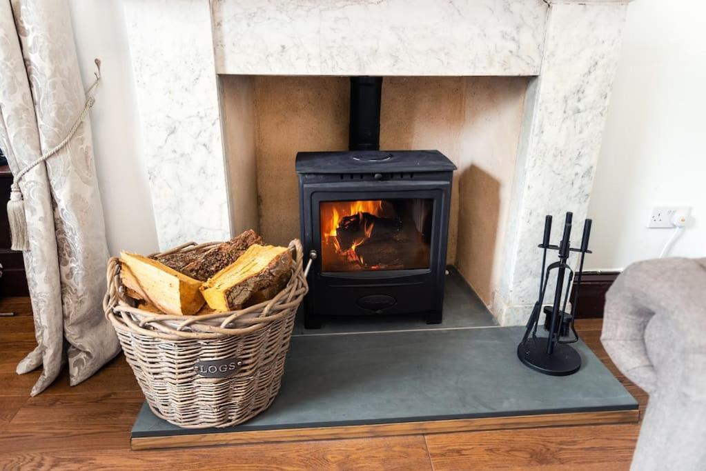 Cosy 200 Year Old Listed Cottage Near To St Andrews Markinch Exteriör bild